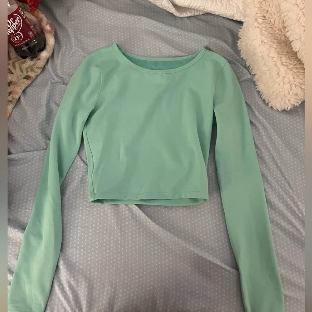 lulu long sleeve